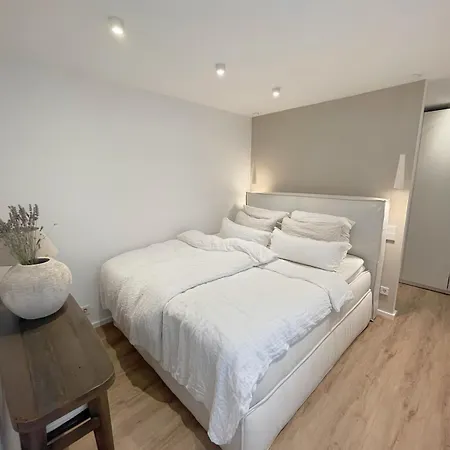 Διαμέρισμα Cozy In A Prime Location *